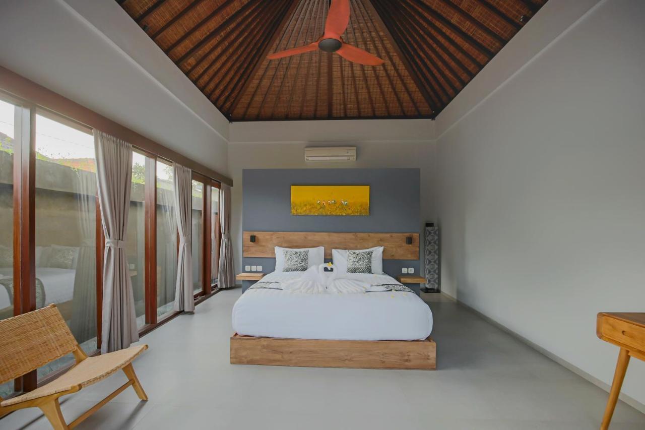 Uwu Villas Canggu  Exterior photo